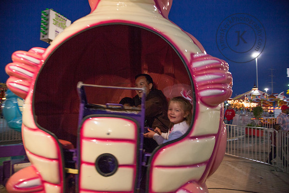 William, Audrey, and Me Riding Spinner Ride 3